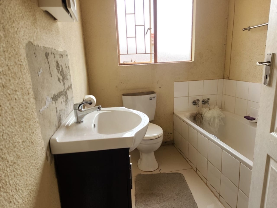 3 Bedroom Property for Sale in Tlhabane West North West